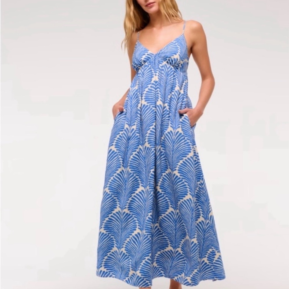 Abercrombie and fitch Blue and White Leaf Pattern Maxi Dress Size medium tall